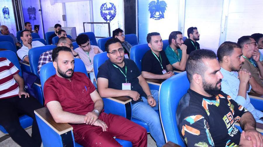 كلية الطب بسوهاج تقيم أول ورشة عمل حول أمراض الذكورة والمسالك البولية كلية الطب بسوهاج تقيم أول ورشة عمل حول أمراض الذكورة والمسالك البولية