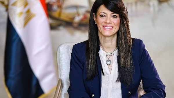 وزيرة التخطيط: 350 مليار جنيه مخصصات برنامج “حياة كريمة” في الميزانية الجديدة للعام المالي. وزيرة التخطيط: 350 مليار جنيه مخصصات برنامج “حياة كريمة” في الميزانية الجديدة للعام المالي.