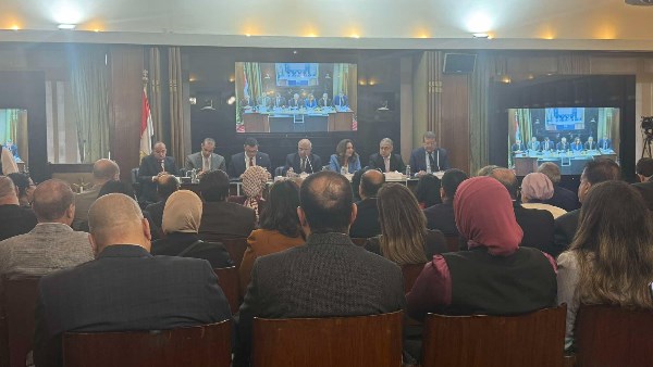 بمشاركة الحكومة.. بدء اجتماع اللجنة المشتركة لبحث تعديلات قانون الإيجار القديم بمشاركة الحكومة.. بدء اجتماع اللجنة المشتركة لبحث تعديلات قانون الإيجار القديم