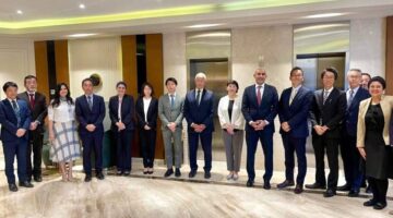 وزير التعليم يناقش مع وفد هيئة التعاون الدولي اليابانية (JICA) سُبل توسيع المدارس المصرية اليابانية والإعداد لمؤتمر (TICAD)