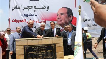 وزير التعليم العالي ومحافظ القليوبية ي inaugurate مستشفى الجراحة في جامعة بنها