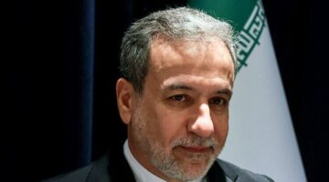 وزير الخارجية الإيراني ينبه من مخاطر اندلاع حرب كبرى نتيجة أفعال إسرائيل