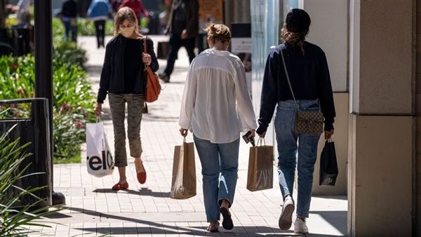 انخفاض مبيعات التجزئة في الولايات المتحدة بنسبة 0.9% في مايو انخفاض مبيعات التجزئة في الولايات المتحدة بنسبة 0.9% في مايو