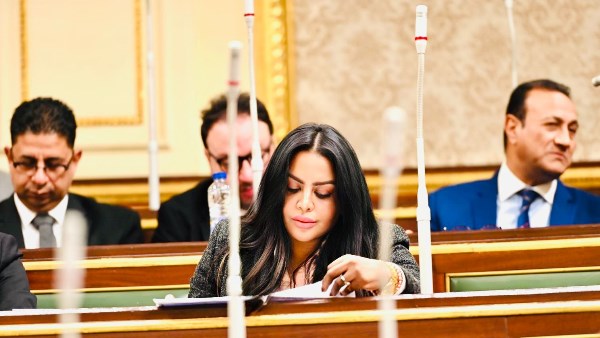 نائبة توافق على ميزانية الدولة لعام 2025/2026 وتثني على توصيات خطة البرلمان نائبة توافق على ميزانية الدولة لعام 2025/2026 وتثني على توصيات خطة البرلمان