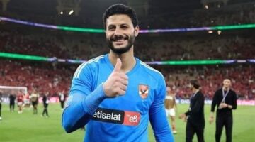 الخطيب يطمئن على إمام عاشور.. والشناوي يجمع الفريق قبل مواجهة بالميراس البرازيلي