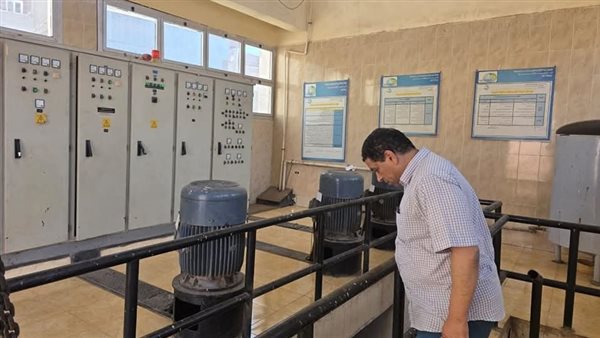 رئيس مياه المنوفية يراقب سير العمل في محطات فرع تلا رئيس مياه المنوفية يراقب سير العمل في محطات فرع تلا