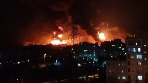 وكالة فرانس برس: وقوع انفجارات في شمال طهران وكالة فرانس برس: وقوع انفجارات في شمال طهران