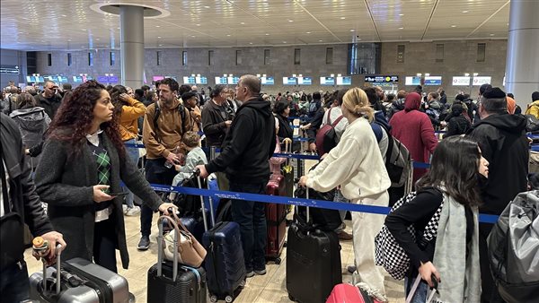 بولندا تُعلن عن إرسال طائرتين لإعادة مواطنيها من إسرائيل بسبب تفاقم التوترات. بولندا تُعلن عن إرسال طائرتين لإعادة مواطنيها من إسرائيل بسبب تفاقم التوترات.