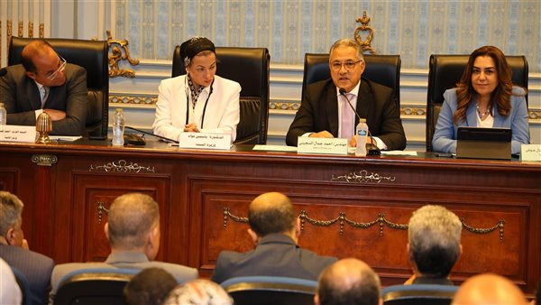 التنمية المحلية: إتمام إزالة 6.4 مليون طن من المخلفات التاريخية المتراكمة التنمية المحلية: إتمام إزالة 6.4 مليون طن من المخلفات التاريخية المتراكمة