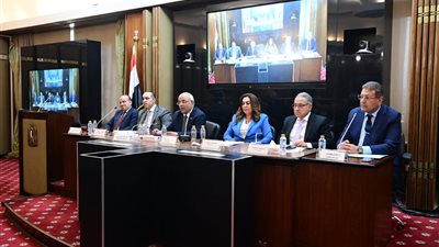 بعد مصادقة لجنة الإسكان في النواب: “تحيا مصر” ينشر النص الكامل لمشروع قانون الإيجارات القديمة بعد مصادقة لجنة الإسكان في النواب: “تحيا مصر” ينشر النص الكامل لمشروع قانون الإيجارات القديمة