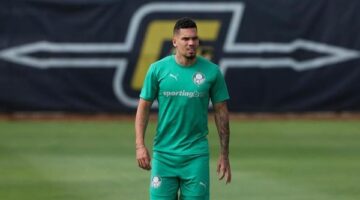 قبل مباراة الأهلي.. نجم بالميراس يدلي بتصريح ناري.