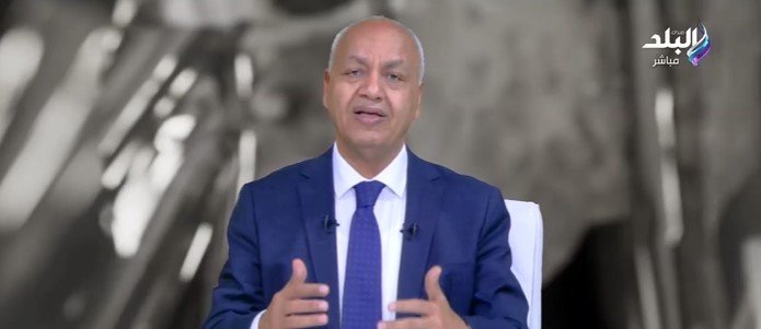 مصطفى بكري يحذر بشدة: إيران ستستخدم جميع قدراتها العسكرية إذا تدخلت أمريكا في الحرب، مما سيؤدي إلى حالة من الفوضى. مصطفى بكري يحذر بشدة: إيران ستستخدم جميع قدراتها العسكرية إذا تدخلت أمريكا في الحرب، مما سيؤدي إلى حالة من الفوضى.