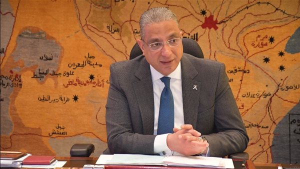 محافظ الفيوم يوافق على تعديل تنقلات الوحدات المحلية وإدارات الديوان العام محافظ الفيوم يوافق على تعديل تنقلات الوحدات المحلية وإدارات الديوان العام