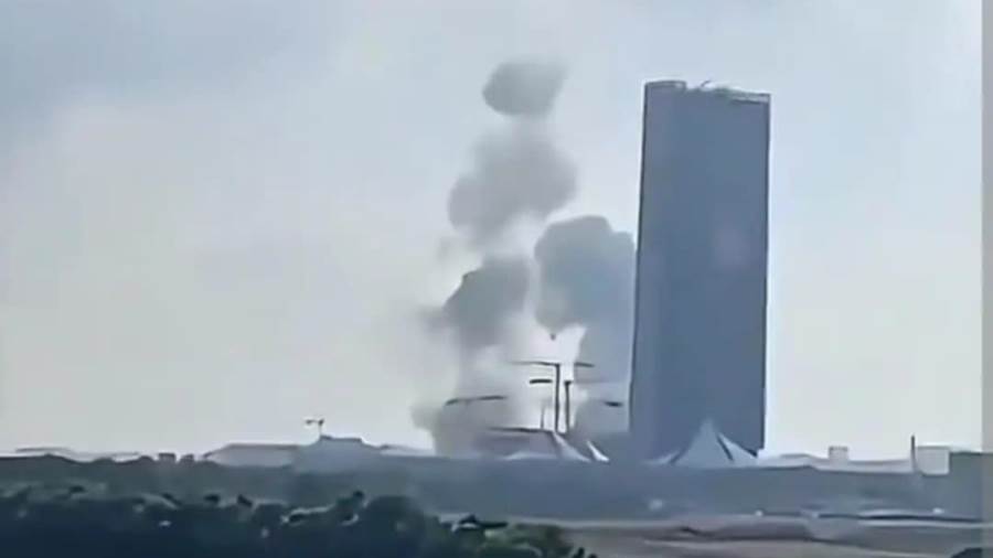 عاجل.. الموساد يسخر من الهجوم الإيراني على مقرّه: الجميع في إيران. عاجل.. الموساد يسخر من الهجوم الإيراني على مقرّه: الجميع في إيران.