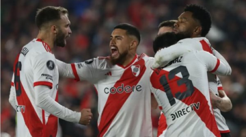 بث حي لمباراة ريفر بليت وأوراوا ريد دايموندز (0-0) في بطولة كأس العالم للأندية