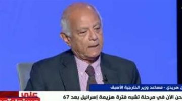 وزير الخارجية الأسبق: توجد انقسامات تاريخية بين مصر والثورة الإسلامية، لكن مستقبل المنطقة بيد أبنائها.