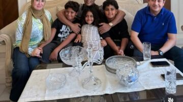 محمد رمضان يعلن تسوية بين زميل ابنه: “كل شيء انتهى بشكل جيد وكسبت أخا وأختا”