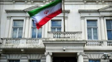 ردًا على التهديدات الأخيرة من “ترامب”… تغريدة للسفارة الإيرانية في لبنان!