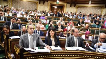 مجلس النواب يوافق بشكل نهائي على قانون ملكية الدولة في الشركات ويعتمد تعديلات على قانون الموارد المائية وخمس اتفاقيات نفطية جديدة