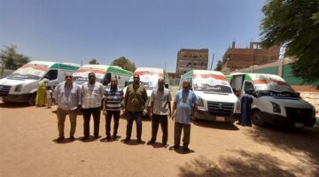 تقديم خدمات الفحص الطبي المجاني لـ1000 شخص في قافلة صحية بأسوان