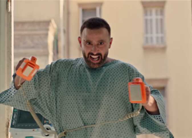ابن أحمد السقا بعد إصدار تريلر فيلم «أحمد وأحمد»: «الملك عاد» ابن أحمد السقا بعد إصدار تريلر فيلم «أحمد وأحمد»: «الملك عاد»