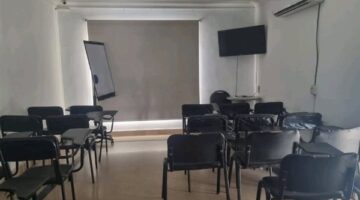 القبض على صاحب مؤسسة تعليمية مزيفة في الدقي بتهمة الاحتيال على المواطنين
