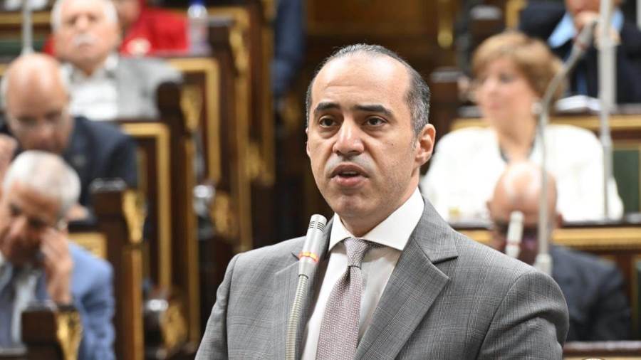 وزير الشئون النيابية يشارك في جلسة مجلس النواب لمناقشة قانون تنظيم ملكية الدولة في الشركات. وزير الشئون النيابية يشارك في جلسة مجلس النواب لمناقشة قانون تنظيم ملكية الدولة في الشركات.