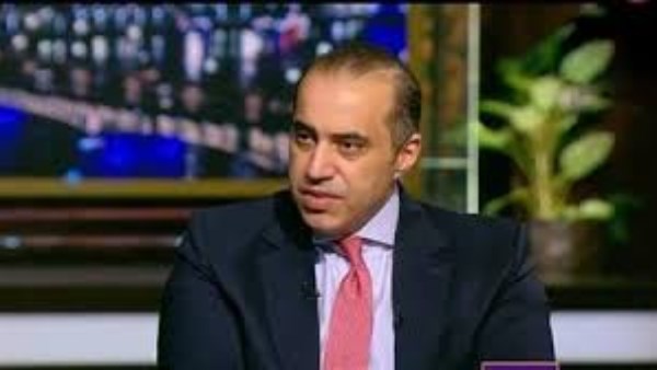 المستشار محمود فوزي يرد على اعتراض الملاك بشأن مدة الفترة الانتقالية ومعارضة المستأجرين لتعديل العلاقة. المستشار محمود فوزي يرد على اعتراض الملاك بشأن مدة الفترة الانتقالية ومعارضة المستأجرين لتعديل العلاقة.