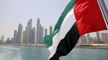 الإمارات: يُلزم الوضع الراهن في المنطقة بتنظيم تحرك إقليمي ودولي متعاون للحد من التصعيد.