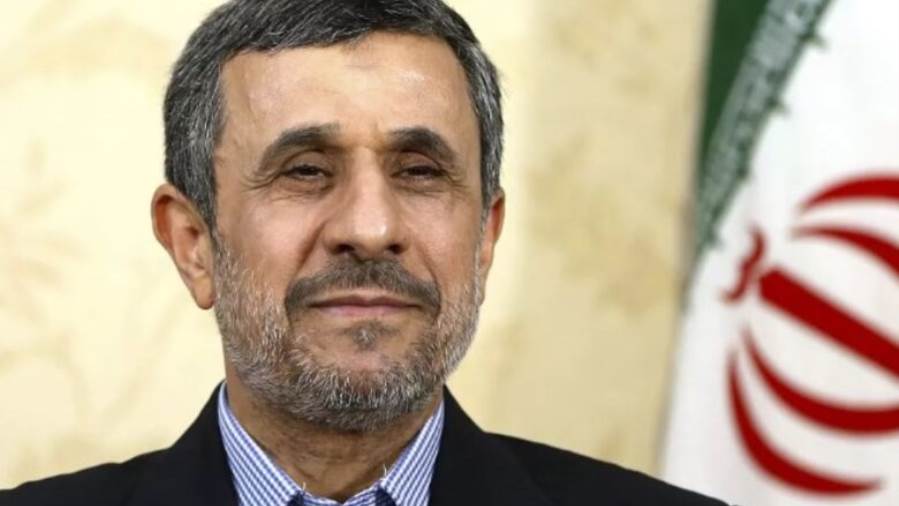 عاجل.. مكتب أحمدي نجاد يؤكد أنه لم يُغتَل عاجل.. مكتب أحمدي نجاد يؤكد أنه لم يُغتَل