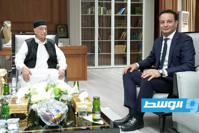 بلقاسم حفتر يشرح بشكل مفصل لـ«عقيلة» ميزانية صندوق الإعمار وخطة التنمية.