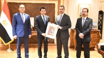 صبحي: تنظيم مزيد من البطولات المحلية والدولية للبادل لتوسيع انتشاره