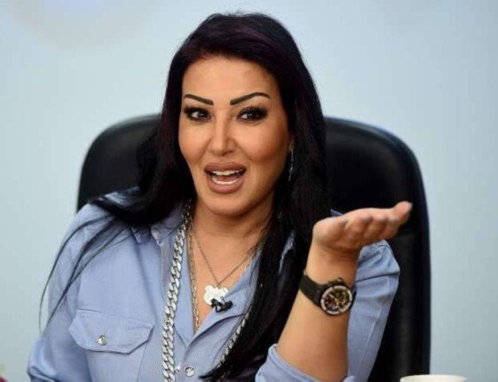 «أرهقتني في حياتي».. سمية الخشاب تسلط الضوء على رسالة إلى إعلامي لبناني «أرهقتني في حياتي».. سمية الخشاب تسلط الضوء على رسالة إلى إعلامي لبناني