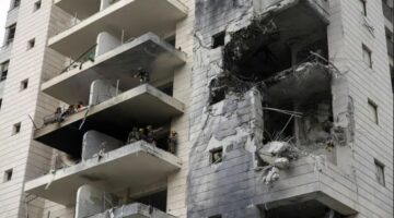إيران تُثير قلق إسرائيل بصواريخها: سرديات من داخل ناطحات السحاب الفاخرة في تل أبيب