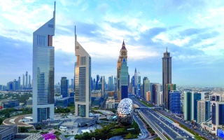 الإمارات تتربع على قمة قائمة «فوربس» لأفضل 100 شركة عامة في 2025