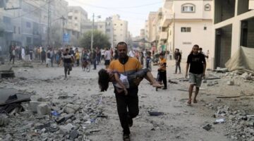 غزة: 51 قتيلاً و200 مصاب بين المنتظرين للمساعدات في خان يونس