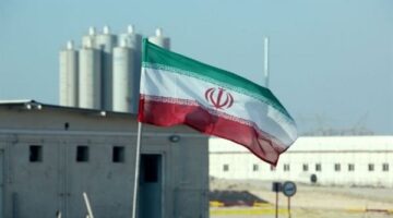 النزاع العلني بين ترامب ومديرة الاستخبارات بشأن البرنامج النووي الإيراني