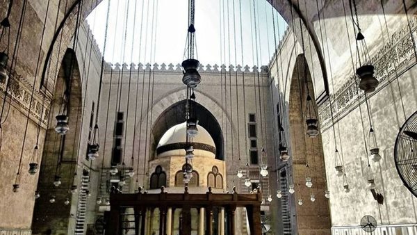أوقات الصلاة: توقيت أذان الظهر اليوم الأربعاء 18 يونيو 2025 في القاهرة والمدن الأخرى أوقات الصلاة: توقيت أذان الظهر اليوم الأربعاء 18 يونيو 2025 في القاهرة والمدن الأخرى