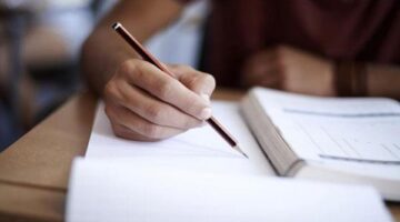 بدء إجراءات تصحيح المواد غير المدمجة للمجموع لطلاب الثانوية العامة