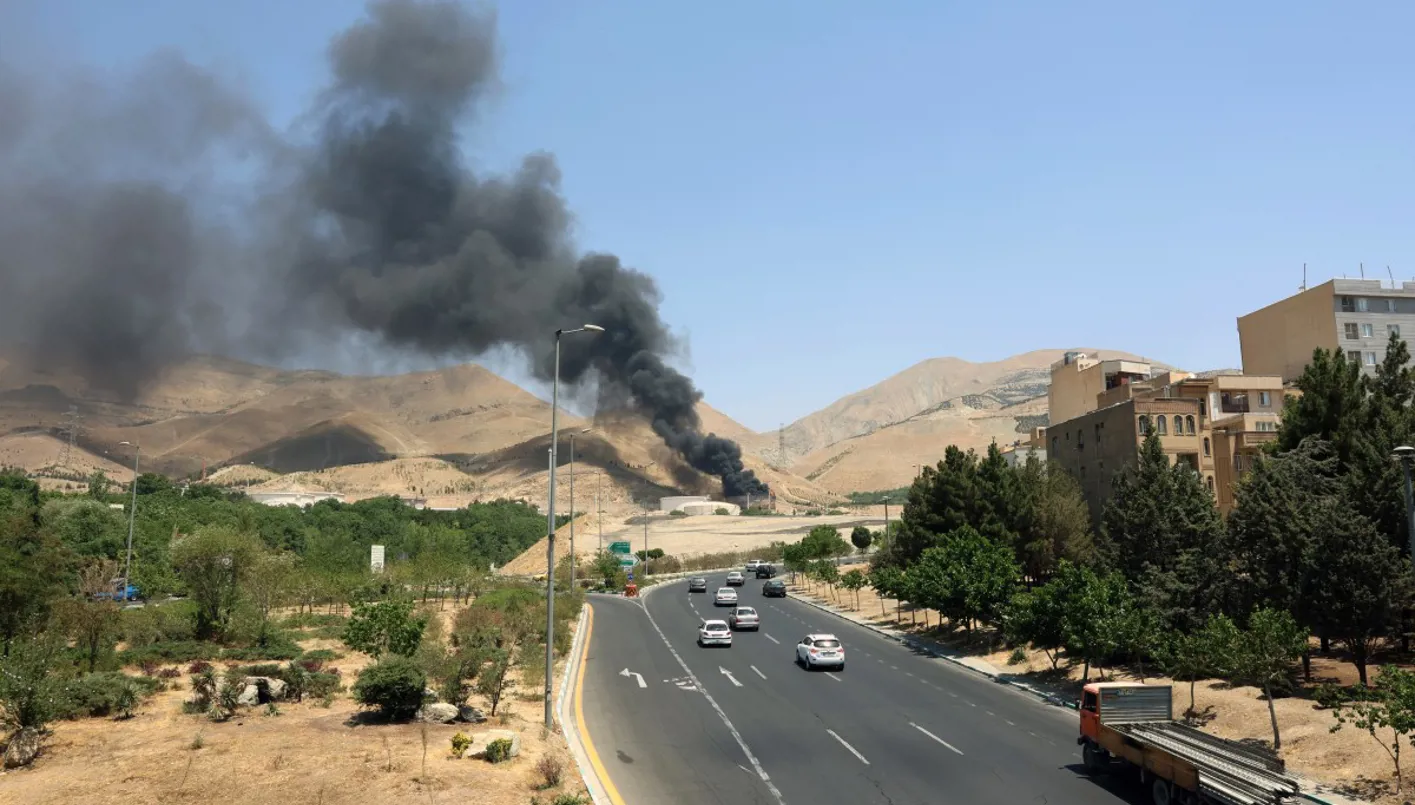 صباح ‘النهار’ – ترامب يحد من الخيارات أمام إيران والشرق الأوسط يواجه الهاوية… انتبهوا لخرائط ما بعد الزلزال صباح ‘النهار’ – ترامب يحد من الخيارات أمام إيران والشرق الأوسط يواجه الهاوية… انتبهوا لخرائط ما بعد الزلزال