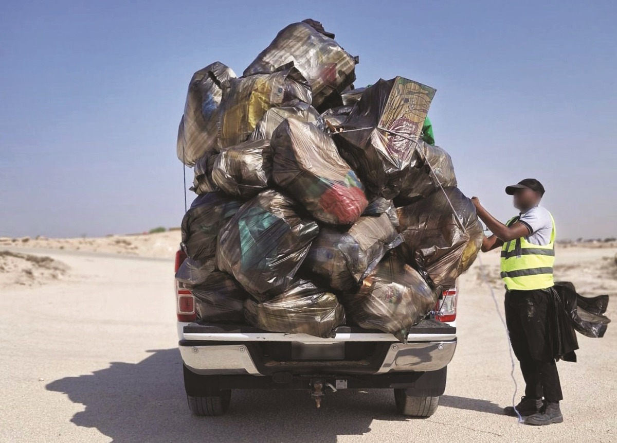 حملة تنظيف في المناطق الطبيعية بالخور حملة تنظيف في المناطق الطبيعية بالخور