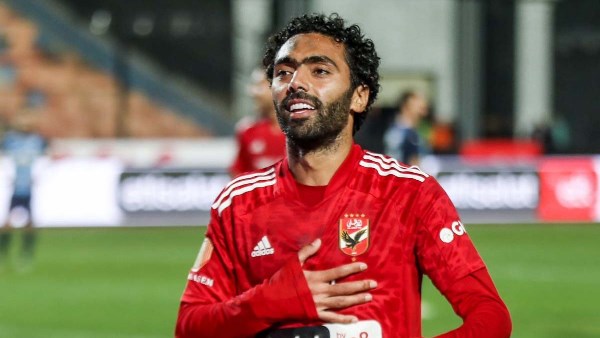 حسين الشحات يرسل رسالة إلى الجماهير بعد الانتقادات: لا تنسوا المواقف السابقة حسين الشحات يرسل رسالة إلى الجماهير بعد الانتقادات: لا تنسوا المواقف السابقة