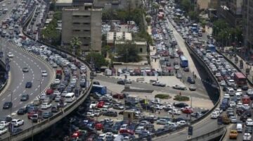 تعرّف على وجهتك: ازدحام مروري ملحوظ على معظم الطرق والمحاور في القاهرة والجيزة
