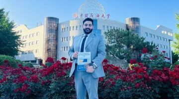 شهادة في هندسة النفط من جامعة الصين للبترول في بكين لعباس مجدي عبود من عدلون الجنوبية