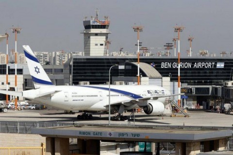مطار “بن غوريون” يستقبل أول رحلة لإجلاء الإسرائيليين منذ اندلاع الحرب في إيران مطار “بن غوريون” يستقبل أول رحلة لإجلاء الإسرائيليين منذ اندلاع الحرب في إيران