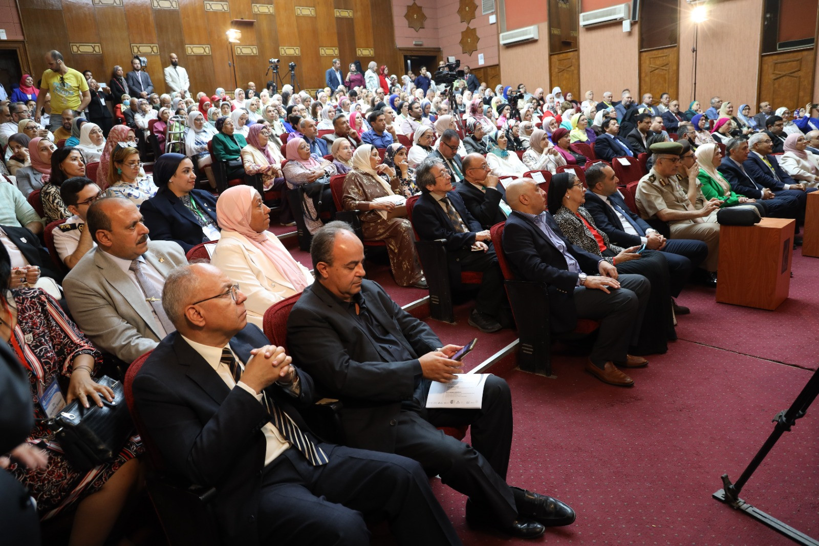 افتتاح مؤتمر القومي للبحوث