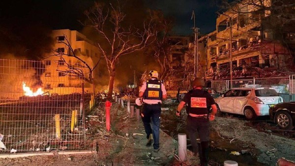 سفير روسيا في الاحتلال يلمح إلى إمكانية نقل سفارة بلاده من تل أبيب سفير روسيا في الاحتلال يلمح إلى إمكانية نقل سفارة بلاده من تل أبيب