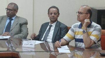 التلاحم والتمسك بالقيادة السياسية وتعزيز الوحدة الوطنية في ندوة على مائدة مستديرة في “المجلس الأعلى للثقافة”