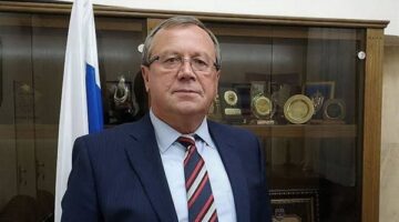 السفير الروسي: ندرس إمكانية نقل السفارة من تل أبيب وخطط لإجلاء البعثة الدبلوماسية.