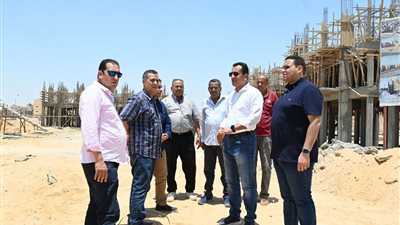 وزير الإسكان يراقب تقدم أعمال المرافق والطرق في مشروع “ديارنا” وزير الإسكان يراقب تقدم أعمال المرافق والطرق في مشروع “ديارنا”
